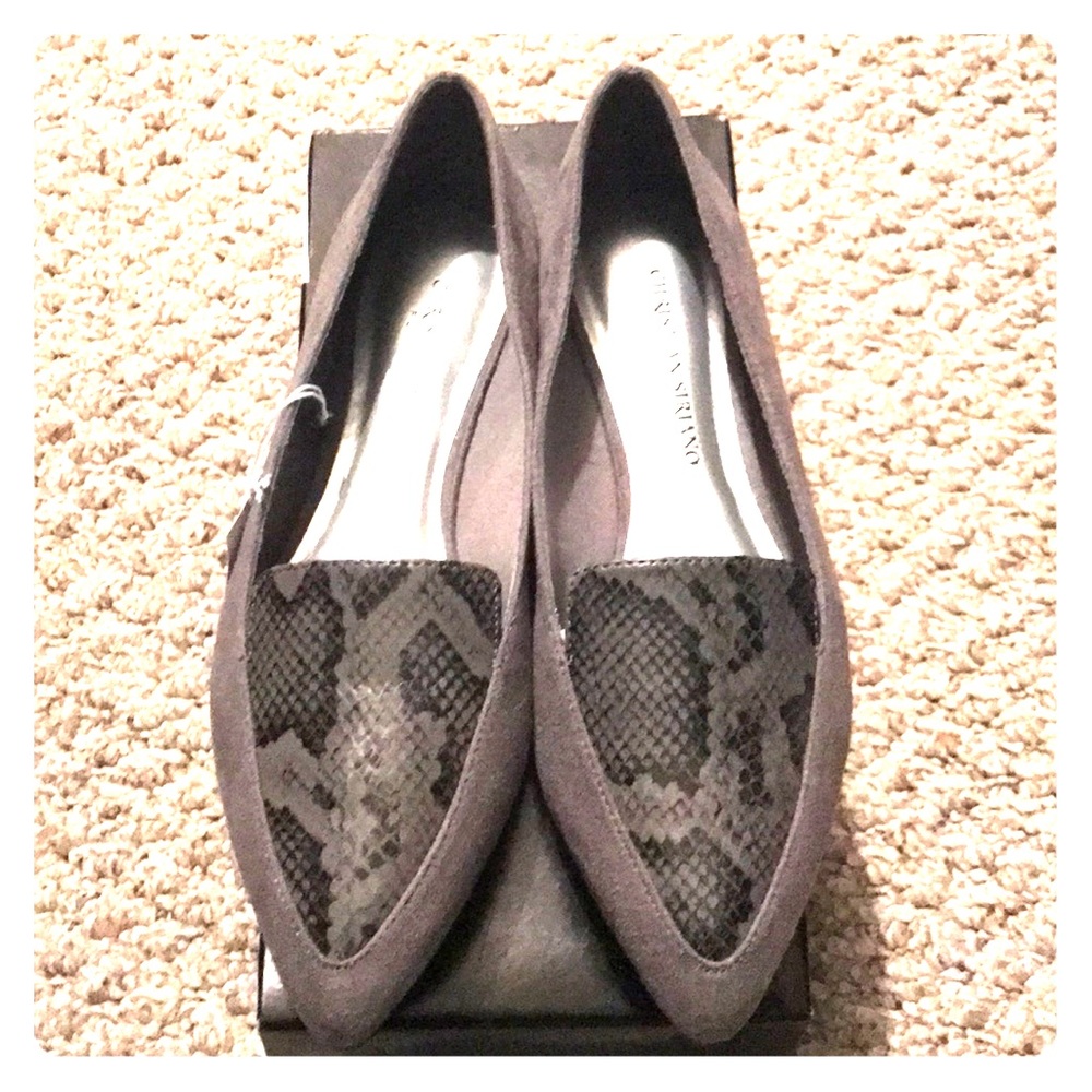 Grey suede Flats